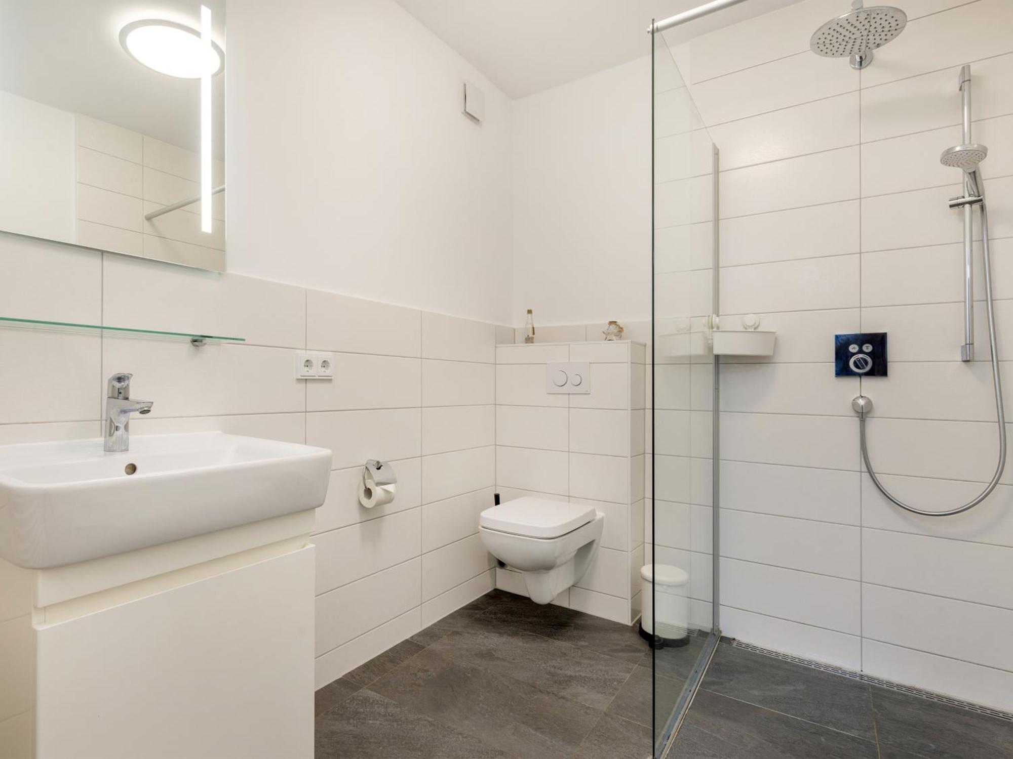 Ferienwohnung Meeresrauschen In Der Residenz Clara Sophia Binz Bagian luar foto